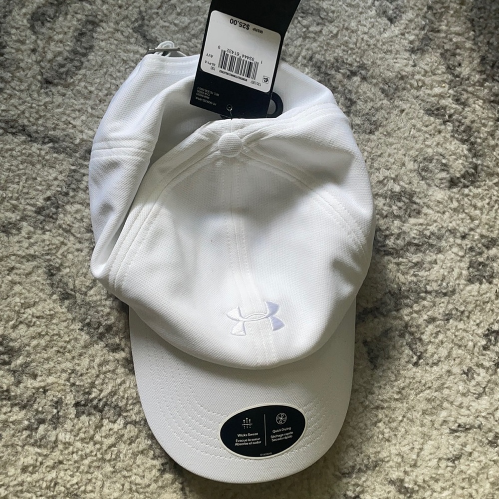 Under Armour hat